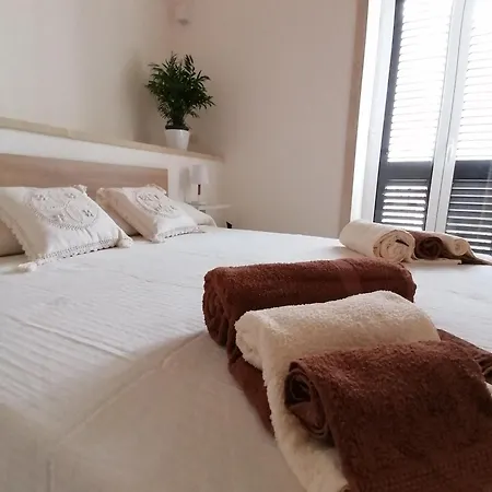 Nara House *
